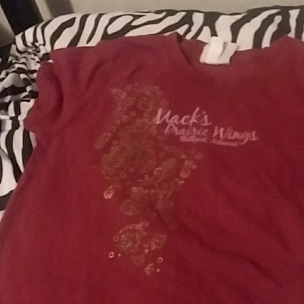 Tee shirt